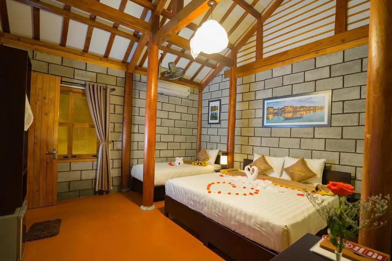 Hoi An Hometown Villa  호이안