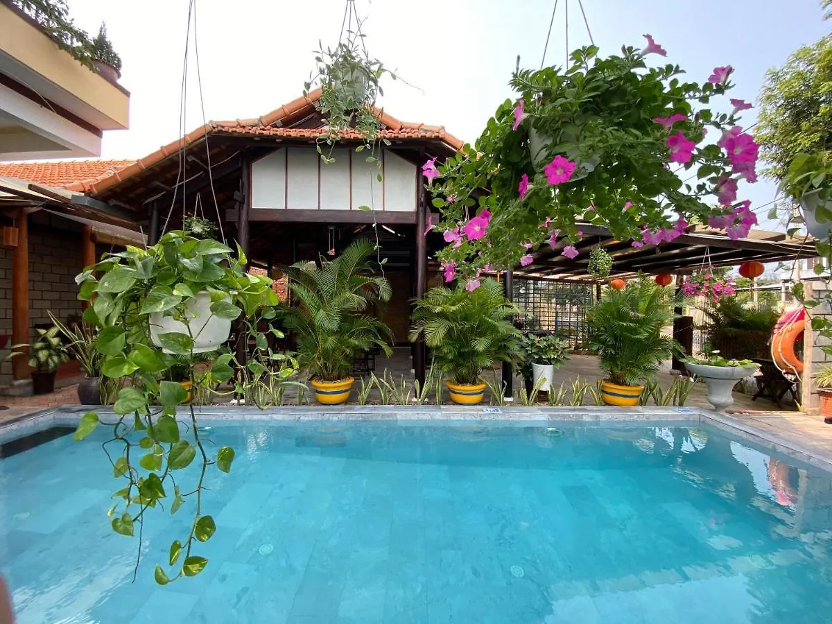 Hoi An Hometown Villa  호이안